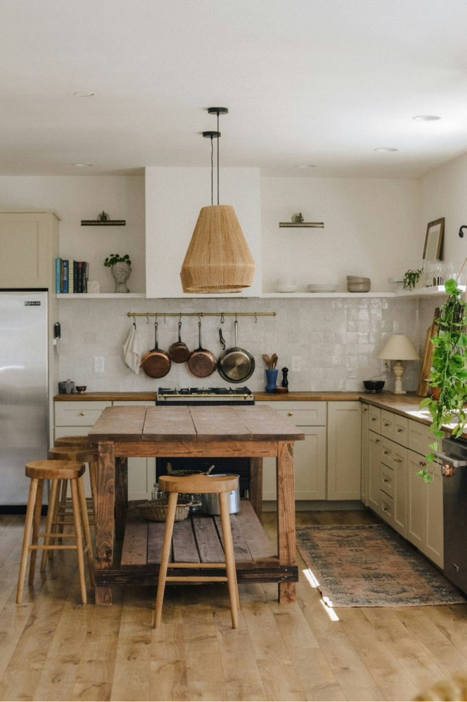 Modern Farmhouse Kitchens